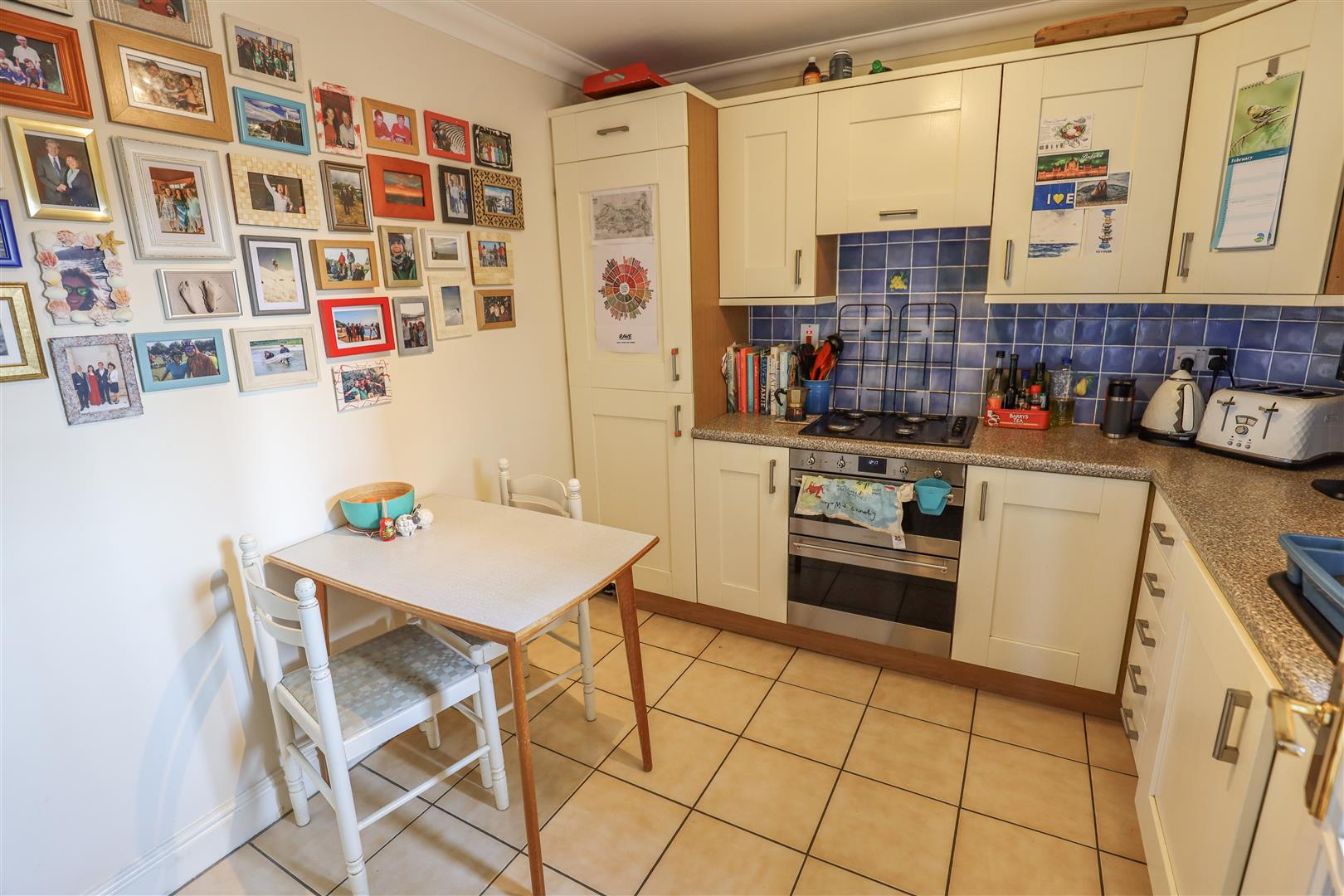 9 Y Graig, Craig Yr Eos Road, Ogmore By Sea, Vale Of Glamorgan, CF32 0QN